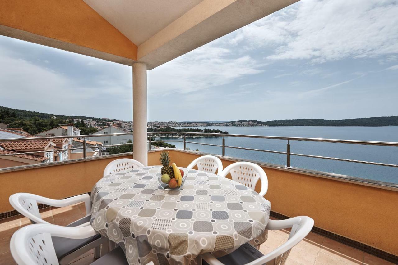 Buonocore Apartment Trogir Exterior photo