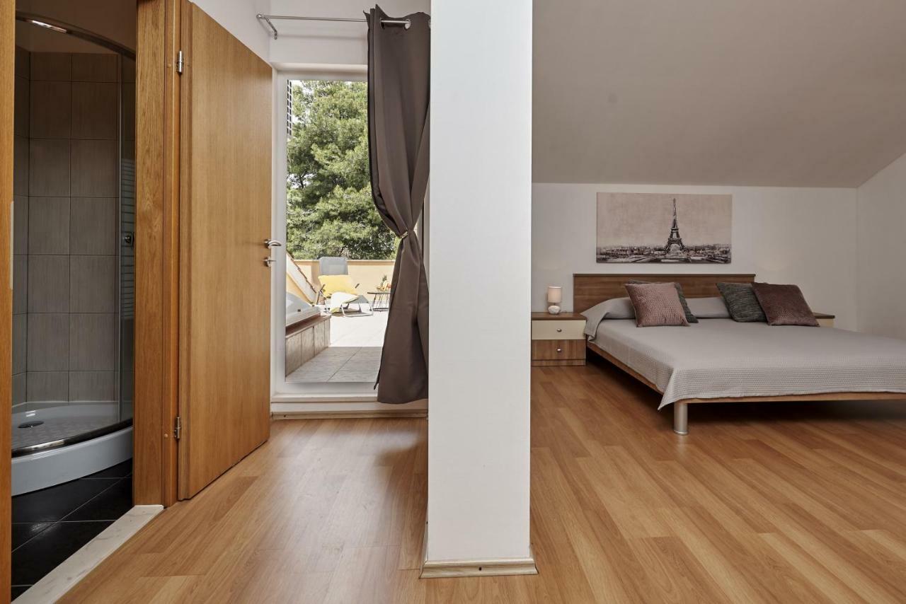 Buonocore Apartment Trogir Exterior photo