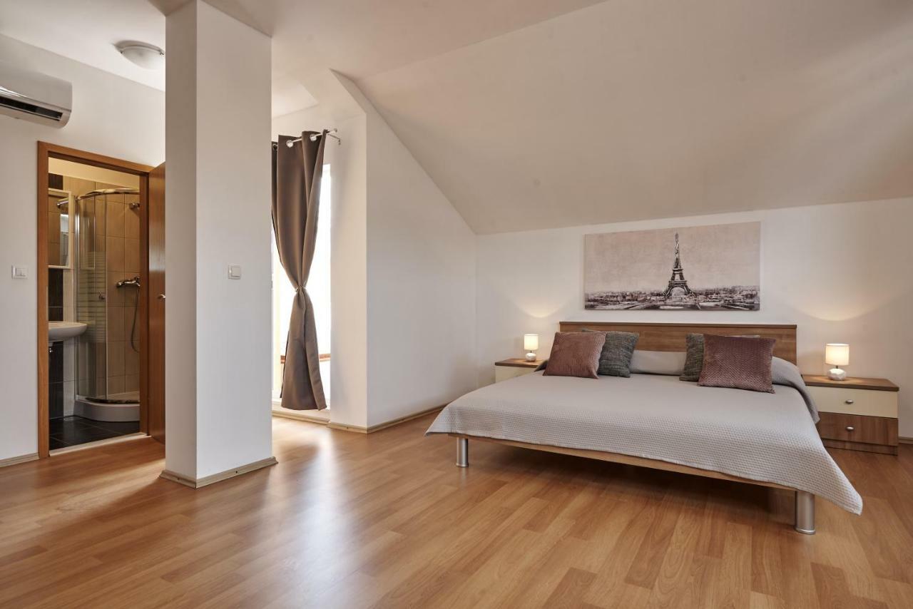 Buonocore Apartment Trogir Exterior photo