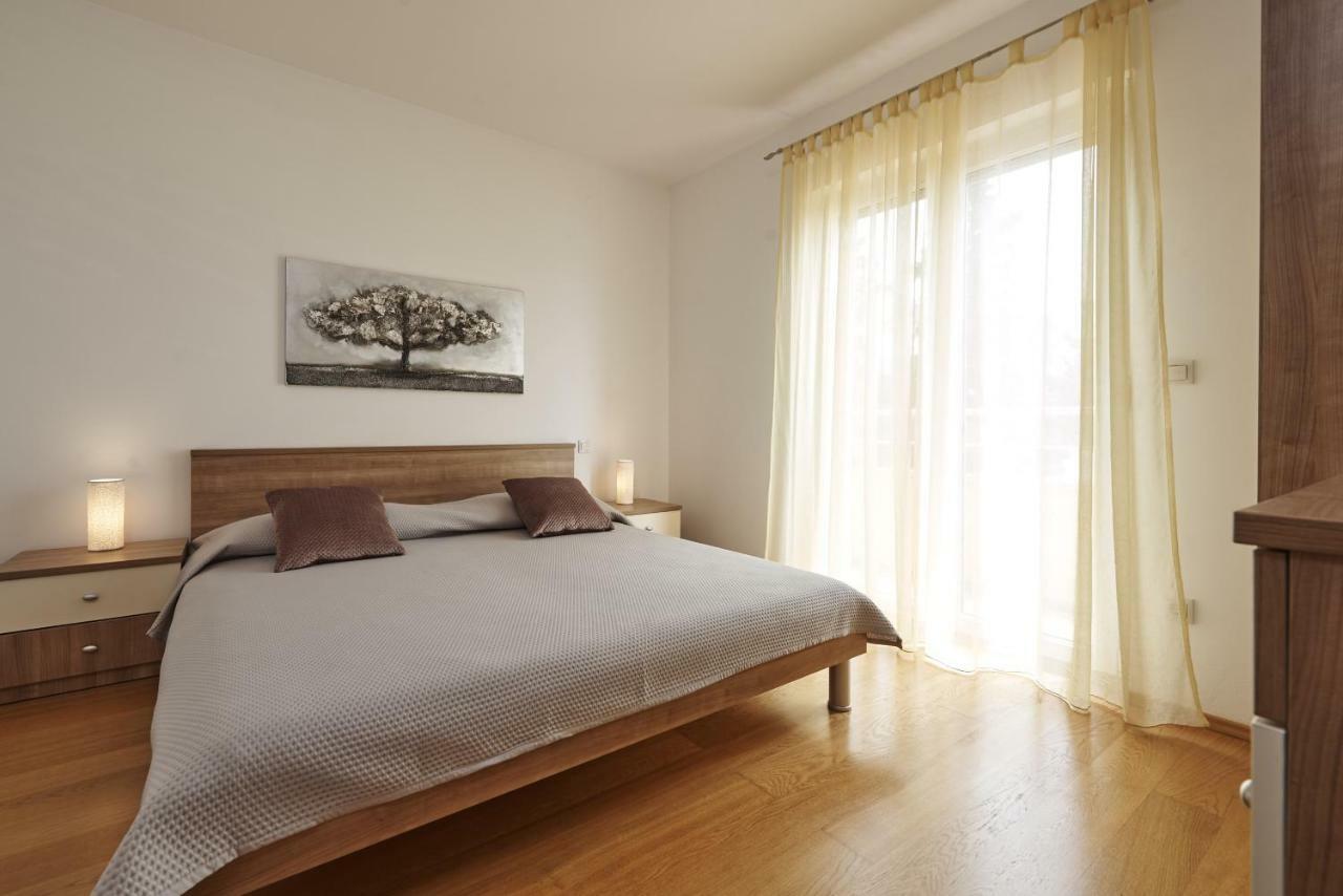 Buonocore Apartment Trogir Exterior photo